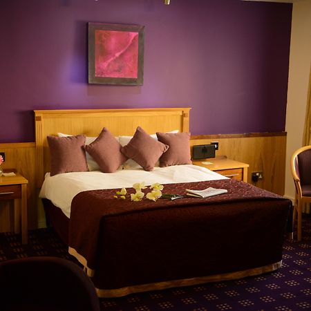 Bush Hotel County Leitrim Екстер'єр фото
