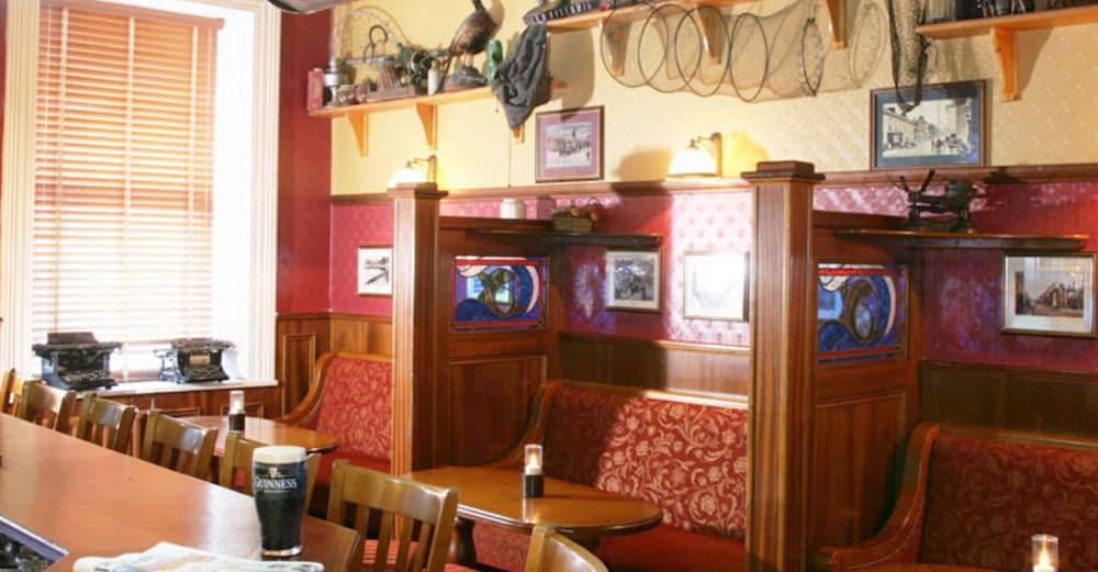 Bush Hotel County Leitrim Екстер'єр фото