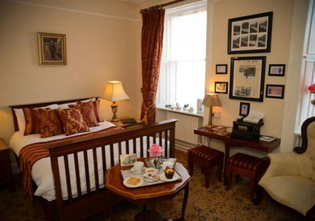 Bush Hotel County Leitrim Екстер'єр фото